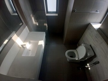 Bathroom in 2 BHK Apartment at Ireo Skyon, Sector 60 – for Rent