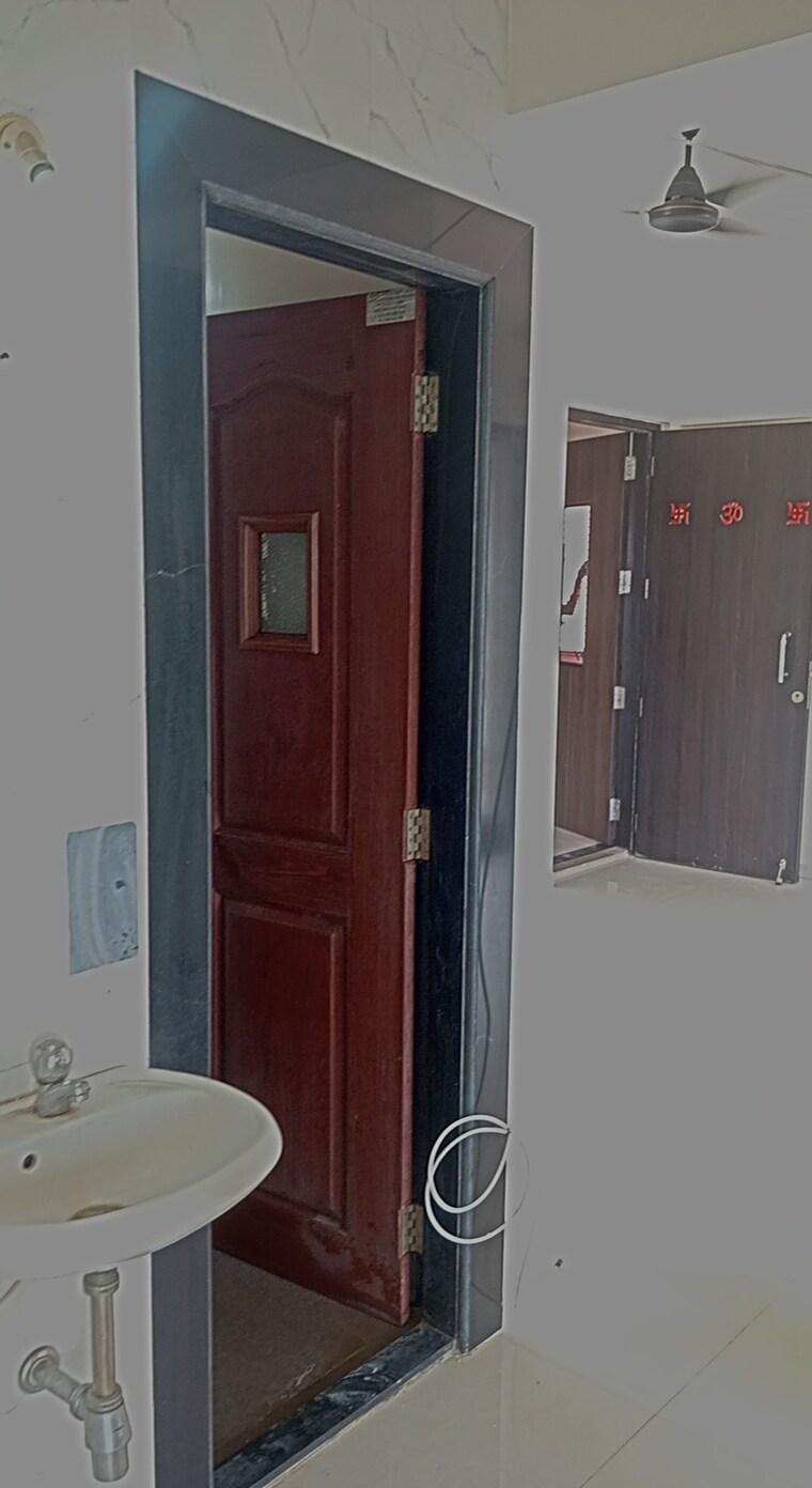 Bathroom, vijay-residency-phase-iii 2 Bedroom 750 Sq.Ft. Apartment In Kavesar Thane 9120549