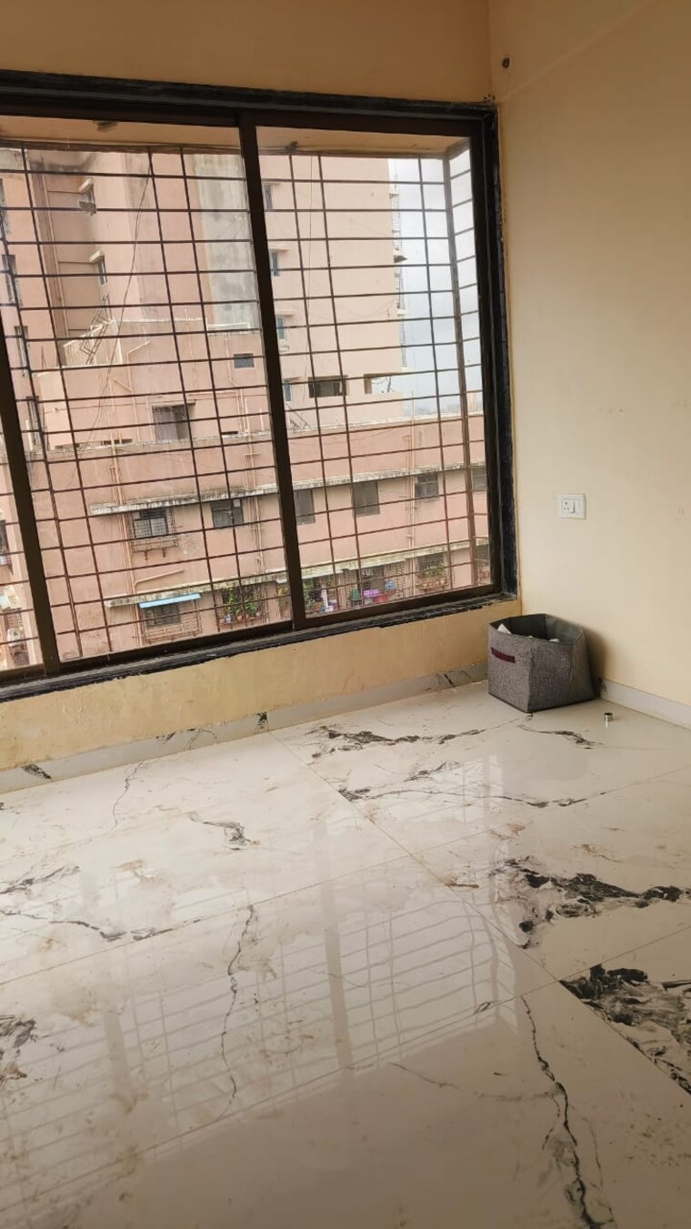 Room, santacruz east 1 Bedroom 353 Sq.Ft. Apartment In Santacruz East Mumbai 9120521