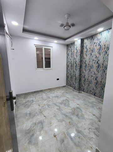 Room in 2 BHK Builder Floor at Govindpuri – for Sale