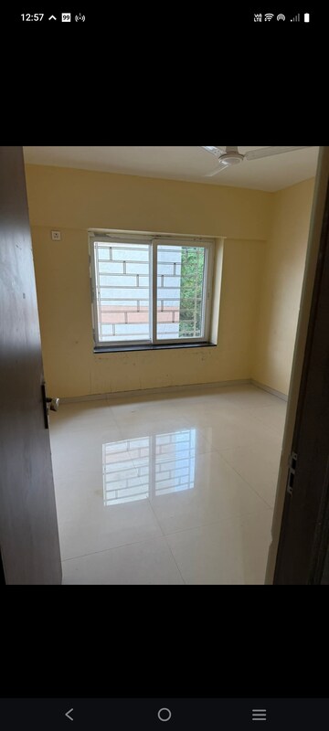 Room in 2 BHK Apartment at Suyojana Society, Koregaon Park – for Rent