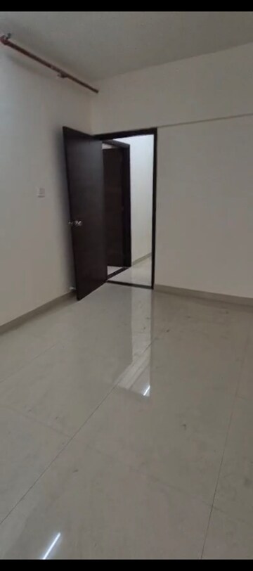Room in 3 BHK Apartment at DGS Sheetal Tapovan, Malad East – for Rent