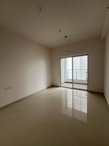 Room in 2.5 BHK Apartment at Gera World of Joy, Kharadi – for Rent