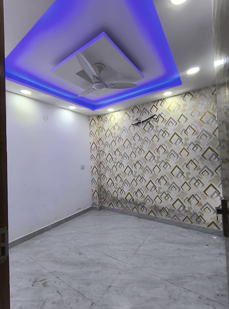 2 BHK Builder Floor For Rent in Govindpuri