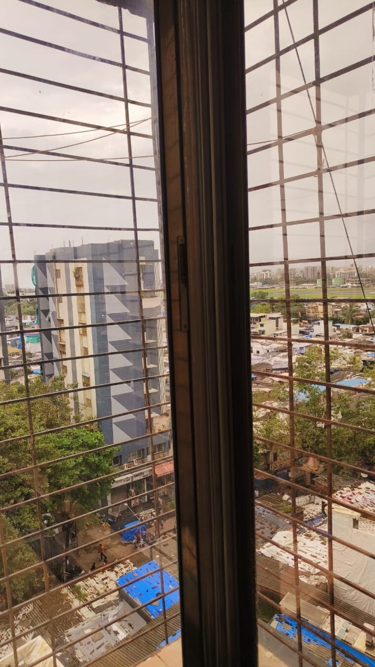 Balcony, santacruz east 1 Bedroom 375 Sq.Ft. Apartment In Santacruz East Mumbai 9120641