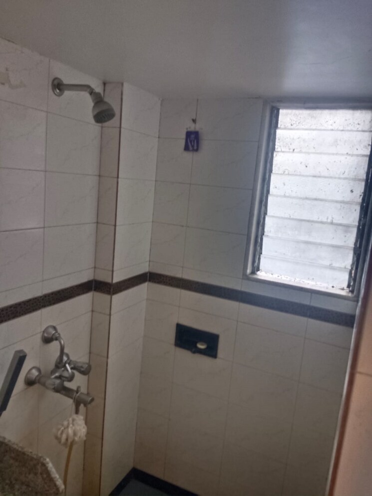 Bathroom, bandra west 1 Bedroom 550 Sq.Ft. Apartment In Bandra West Mumbai 9120683