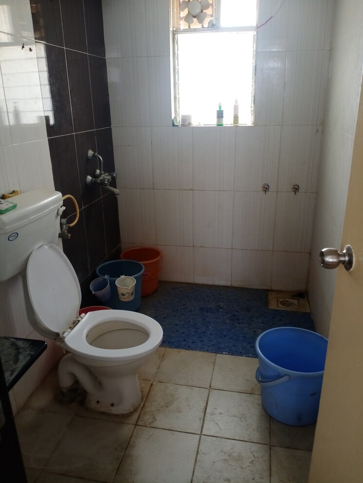 Bathroom, goel-ganga-amrut-ganga 2 Bedroom 1010 Sq.Ft. Apartment In Sinhagad Pune 9120692