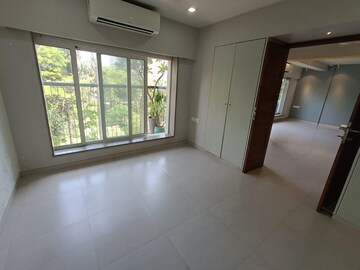 2 BHK Apartment For Rent in Bandra West