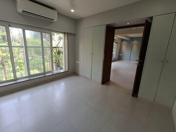 Living Room in 2 BHK Apartment at Bandra West – for Rent
