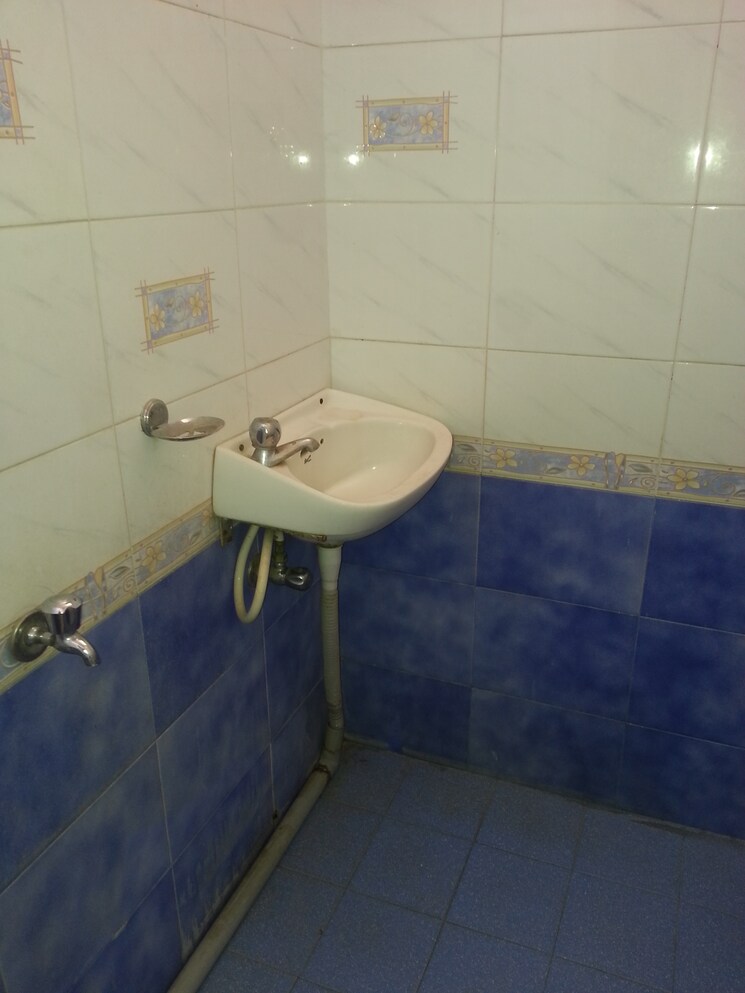Bathroom, ganga nagar 3 Bedroom 1100 Sq.Ft. Independent House In Ganga Nagar Bangalore 9120755