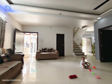 Living Room in 4 BHK Apartment at Subhanpura – for Sale