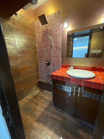 Bathroom in 4 BHK Apartment at Bandra West – for Rent