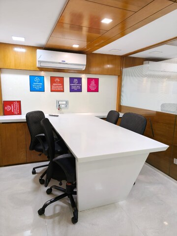 Team Area in  Office Space at Satra Plaza, Vashi Sector 19d – for Rent