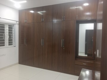 Room in 3 BHK Apartment at Honer Aquantis, Gopanpally – for Rent