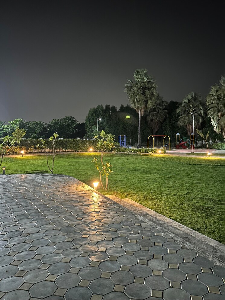 Balcony, samruddhi mahamarg  2000 Sq.Ft. Plot In Samruddhi Mahamarg Nagpur 9120851