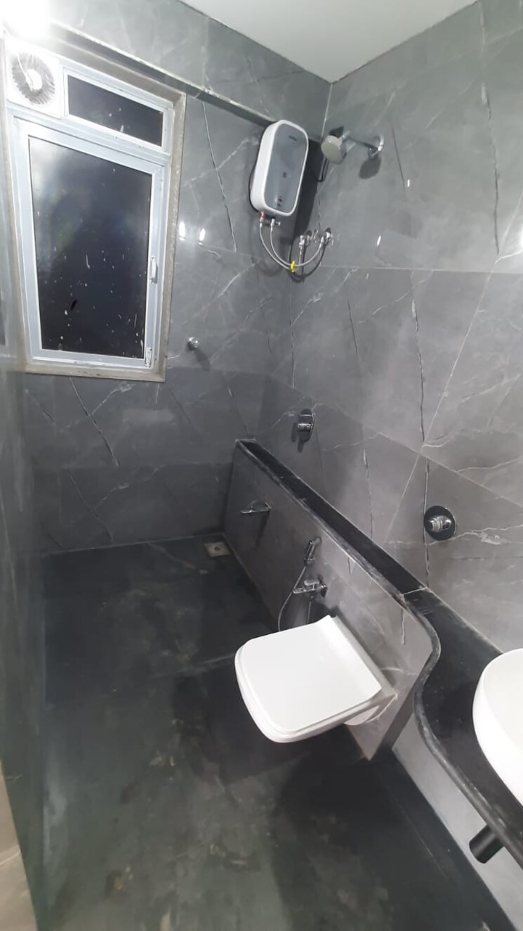 Bathroom, new-mhada-colony-powai 2 Bedroom 780 Sq.Ft. Apartment In Powai Mumbai 9120859
