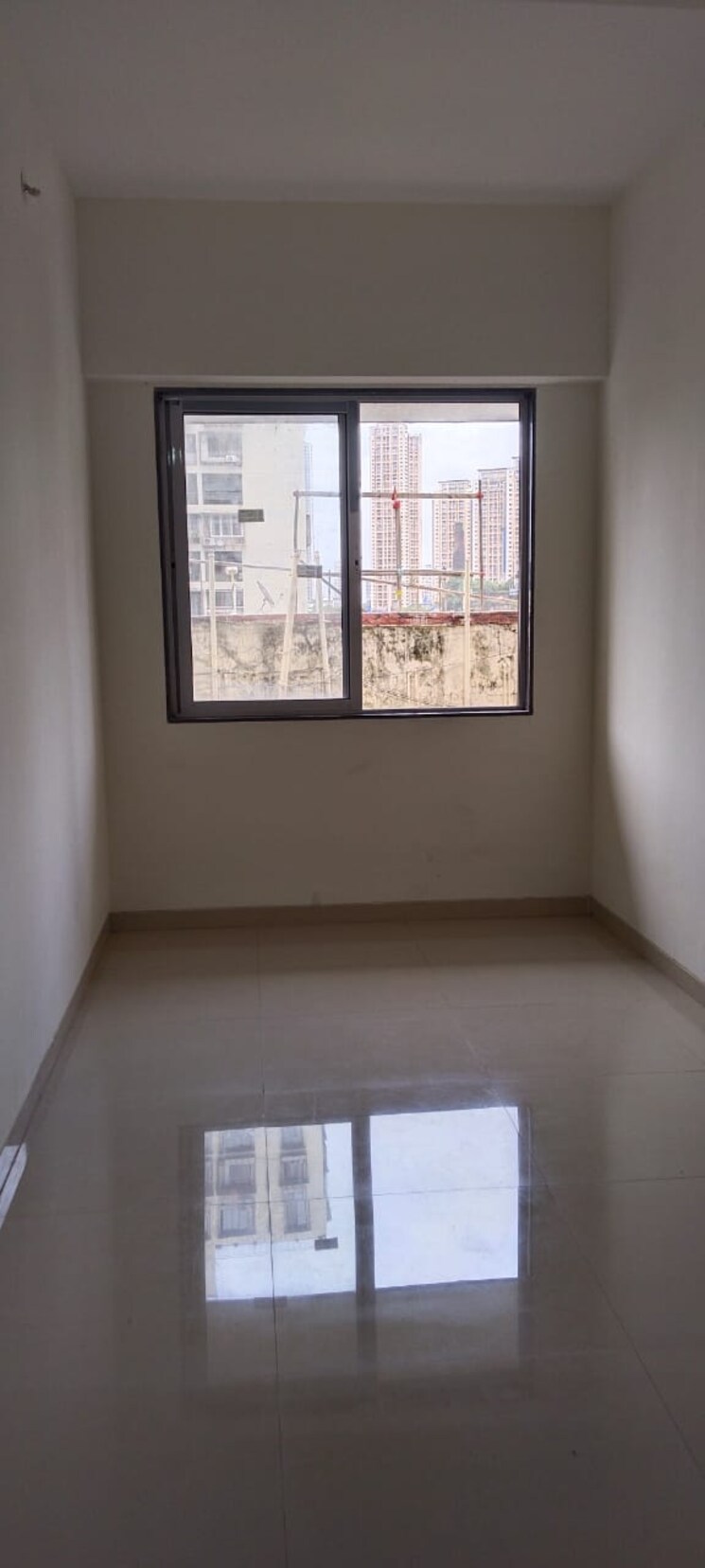 Room, lower parel west 1 Bedroom 475 Sq.Ft. Apartment In Lower Parel West Mumbai 9120880