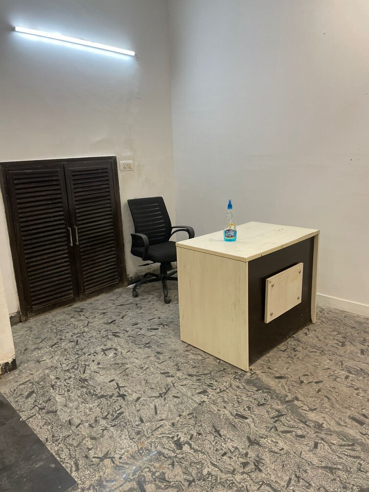 Cover Image, east of kailash Commercial Office Space 500 Sq.Ft. In East Of Kailash Delhi 9120903