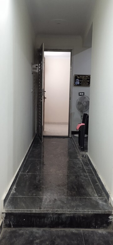Building Lobby in 1 RK Builder Floor at Mahavir Enclave 1 – for Rent