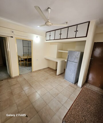  3 BHK Apartment at Race Course – for Rent