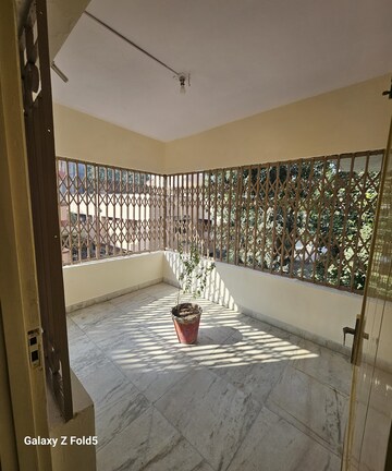  3 BHK Apartment at Race Course – for Rent