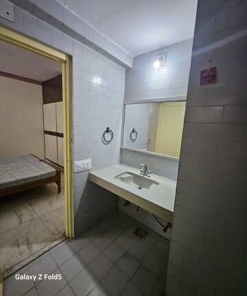 Bathroom in 3 BHK Apartment at Race Course – for Rent