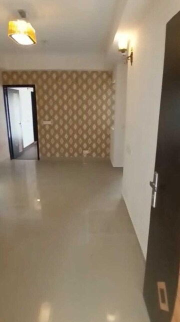 Room in 2 BHK Apartment at Victoryone Central, Sector 12 Greater Noida – for Sale