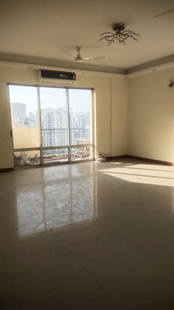 Staircase in 3 BHK Apartment at Unitech The Close South, Sector 50 – for Rent