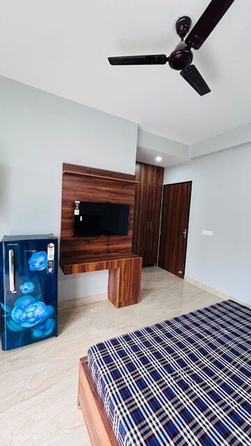 Bedroom in Studio Builder Floor at Sector 39 – for Rent