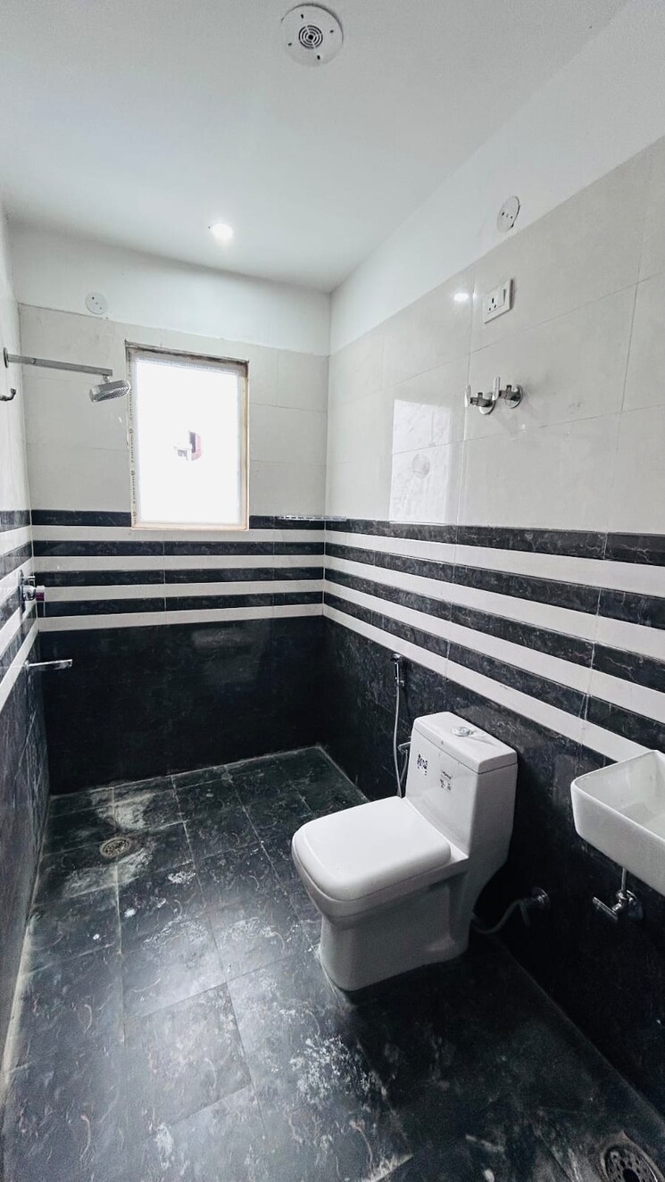 Kitchen, sector 39 Studio 650 Sq.Ft. Builder Floor In Sector 39 Gurgaon 9120998