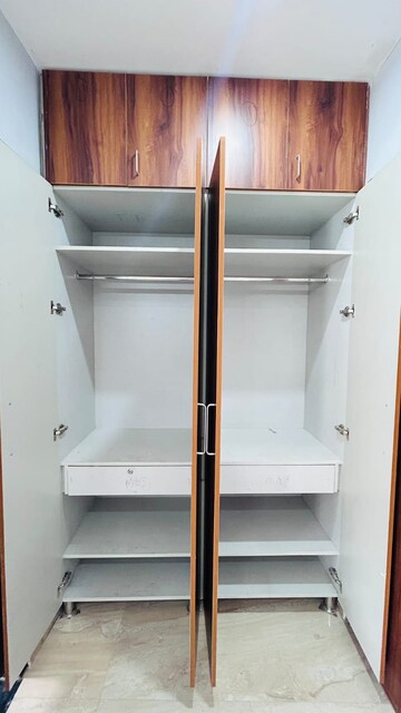 Furnished Amenities in Studio Builder Floor at Sector 39 – for Rent