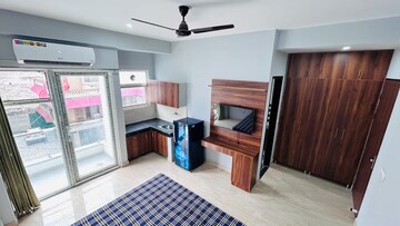 Studio Builder Floor For Rent in Sector 39