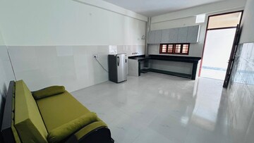 Kitchen in 1 BHK Builder Floor at Sector 39 – for Rent