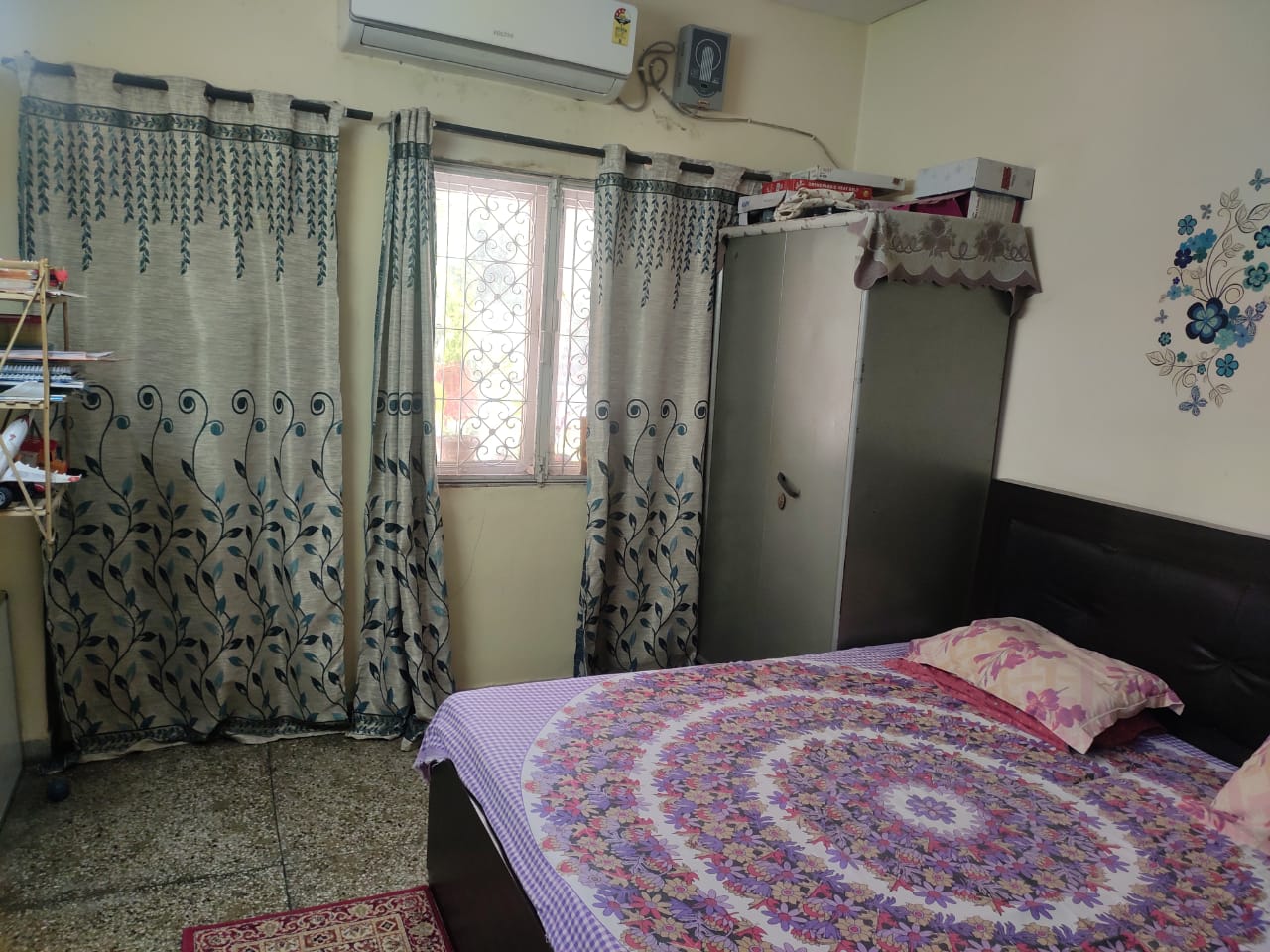2.5 BHK + Pooja Room Apartment For Sale in Eastend Apartment Mayur V