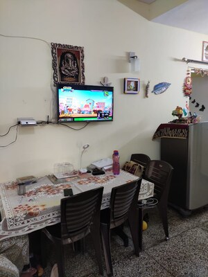 Living Room in 2.5 BHK Apartment at Mayur Vihar Phase 1 Extension – for Sale