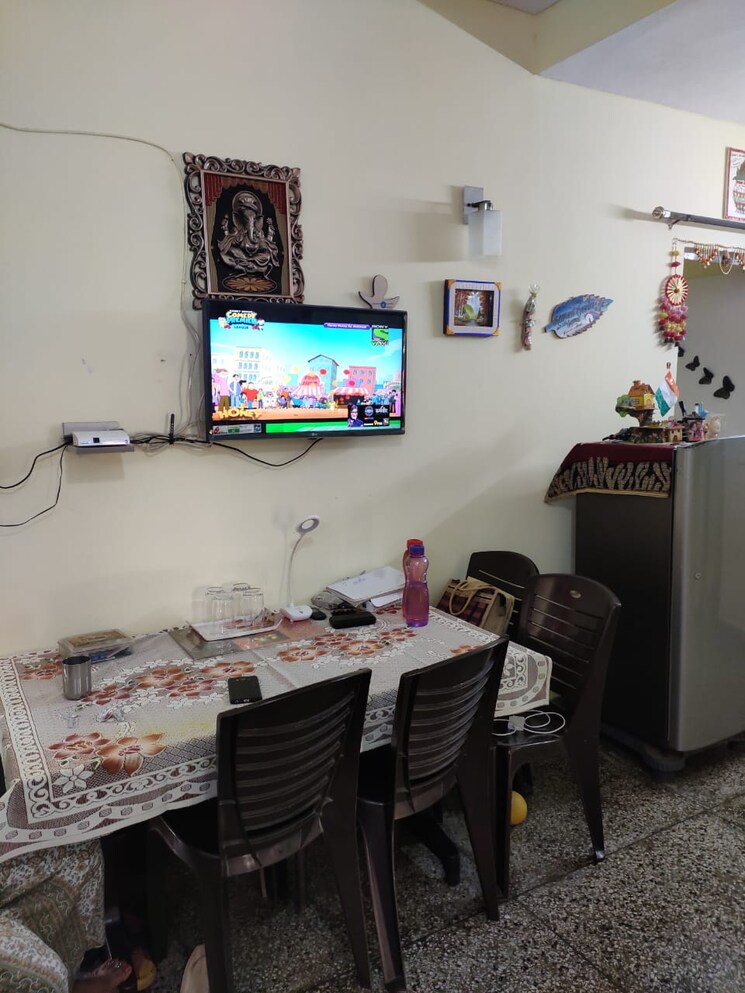 Living Room, mayur vihar phase 1 extension 2.5 Bedroom 850 Sq.Ft. Apartment In Mayur Vihar Phase 1 Extension Delhi 9121031