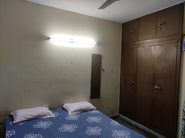 Bedroom in 2.5 BHK Apartment at Mayur Vihar Phase 1 Extension – for Sale