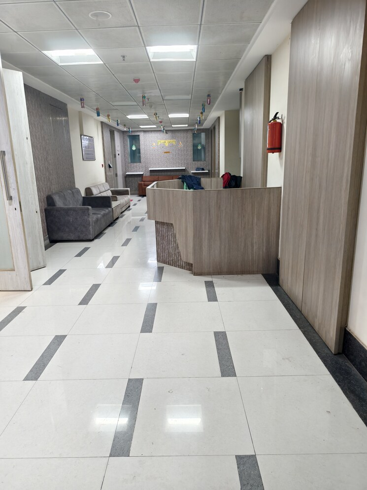 Team Area, balaji-mayuresh-square Commercial Office Space 2400 Sq.Ft. In Cbd Belapur Sector 15 Navi Mumbai 9121049