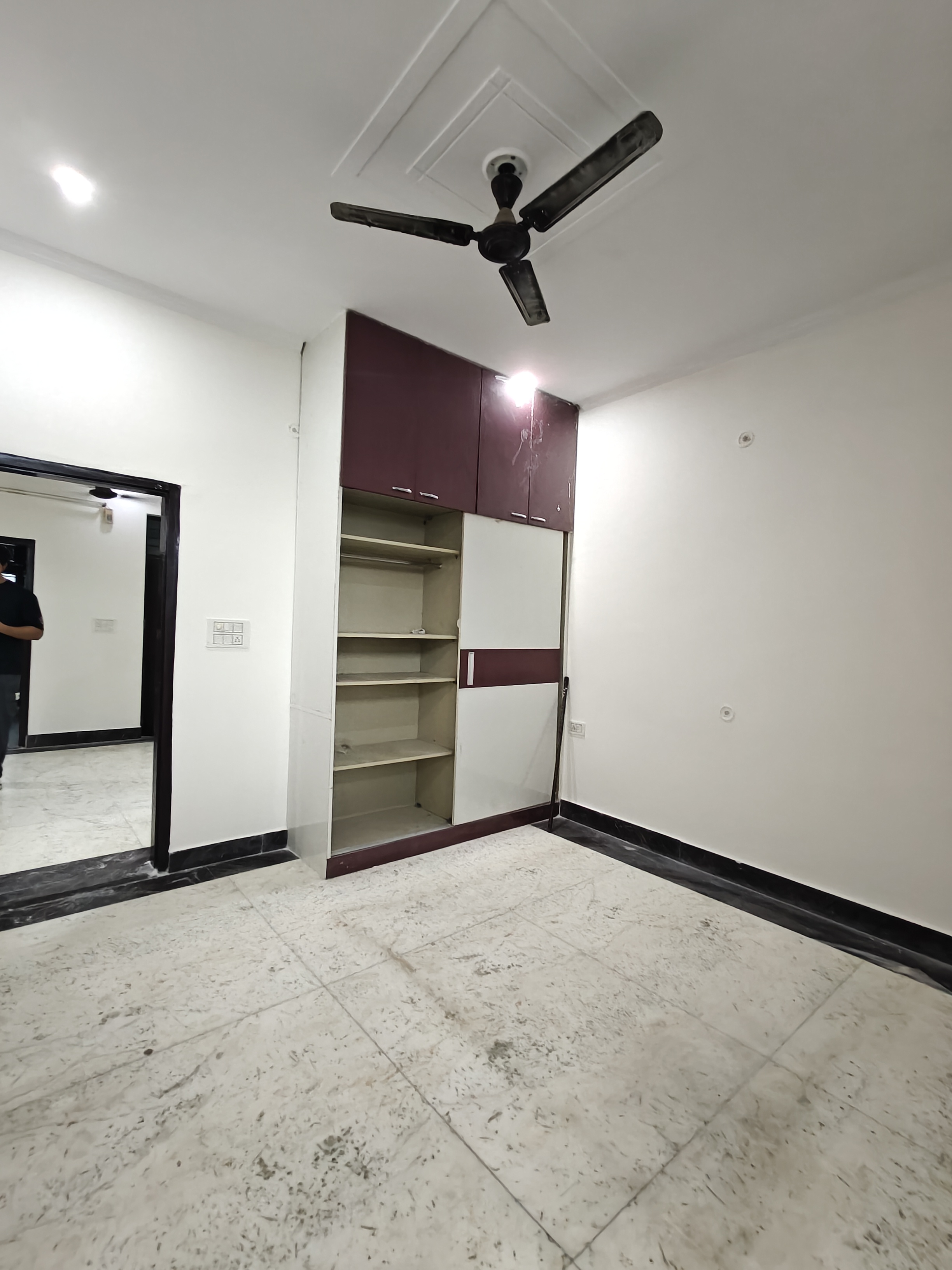 2.5 BHK Builder Floor For Rent in AS Tower