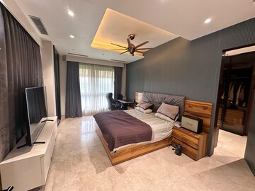 3 BHK Builder Floor For Rent in Sector 43