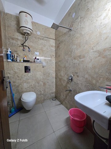 Bathroom in 2 BHK Builder Floor at Palm Residency Chhatarpur, Chattarpur – for Rent