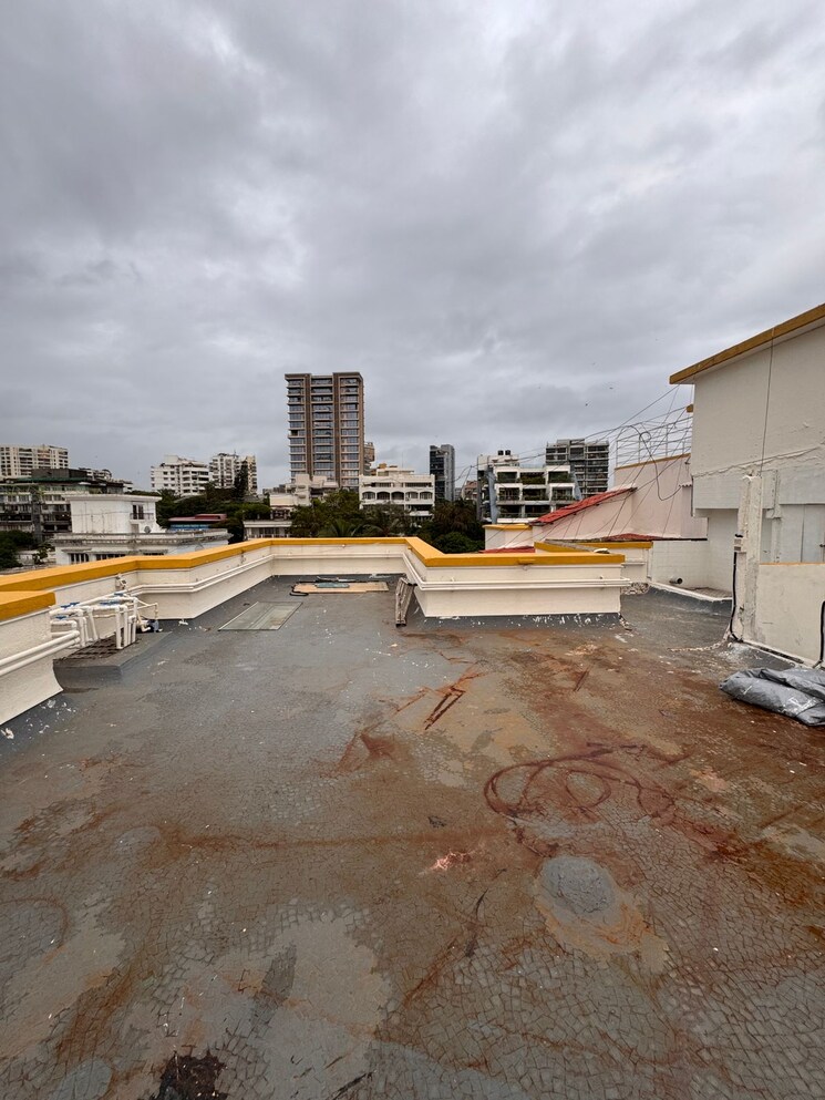 Exterior View, bandra west 3 Bedroom 1300 Sq.Ft. Apartment In Bandra West Mumbai 9121091