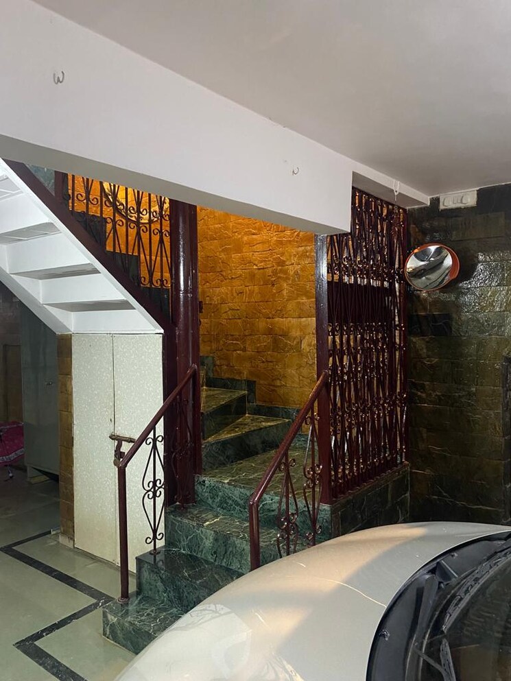 Kitchen, customs-colony-chs 3.5 Bedroom 1300 Sq.Ft. Independent House In Andheri East Mumbai 9121098