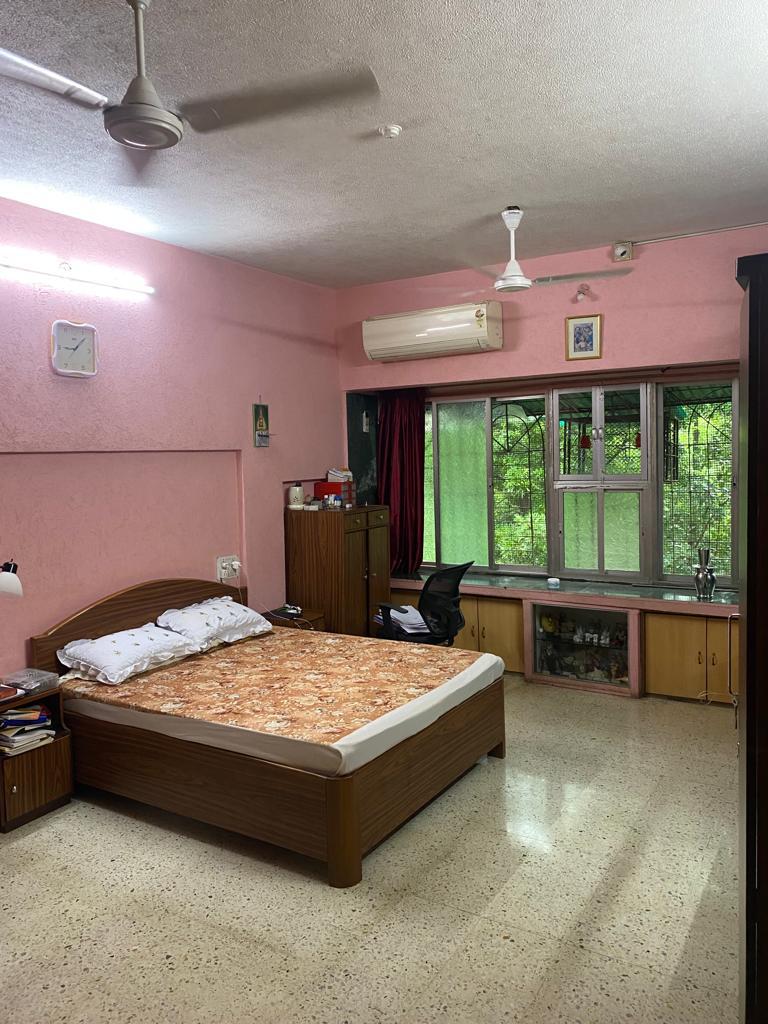 3.5 BHK + Pooja Room Independent House For Rent in Customs Colony CHS