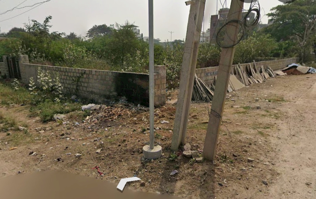 Plot For Sale in R E Nareshl Northwest Cor