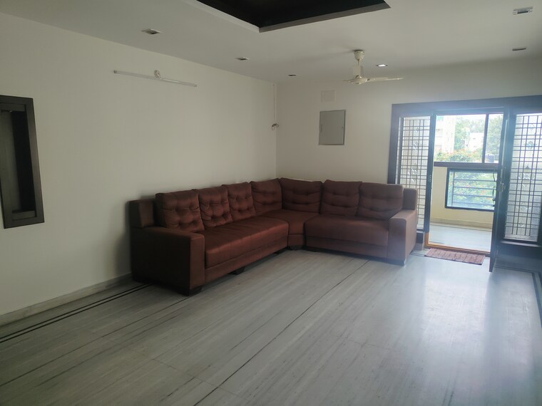 Living Room, kphb 3 Bedroom 1800 Sq.Ft. Apartment In Kphb Hyderabad 9121116