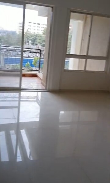 Room in 2 BHK Apartment at Nyati Elan, Wagholi – for Rent