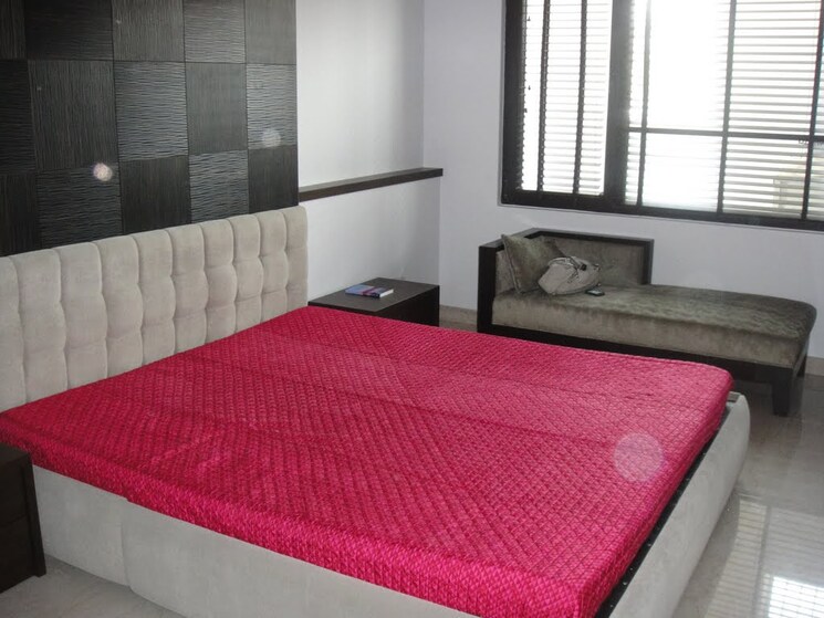 Bedroom, anand lok 4 Bedroom 4500 Sq.Ft. Apartment In Anand Lok Delhi 9121177