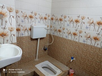 Bathroom in 2 BHK Independent House at Gomti Nagar – for Rent