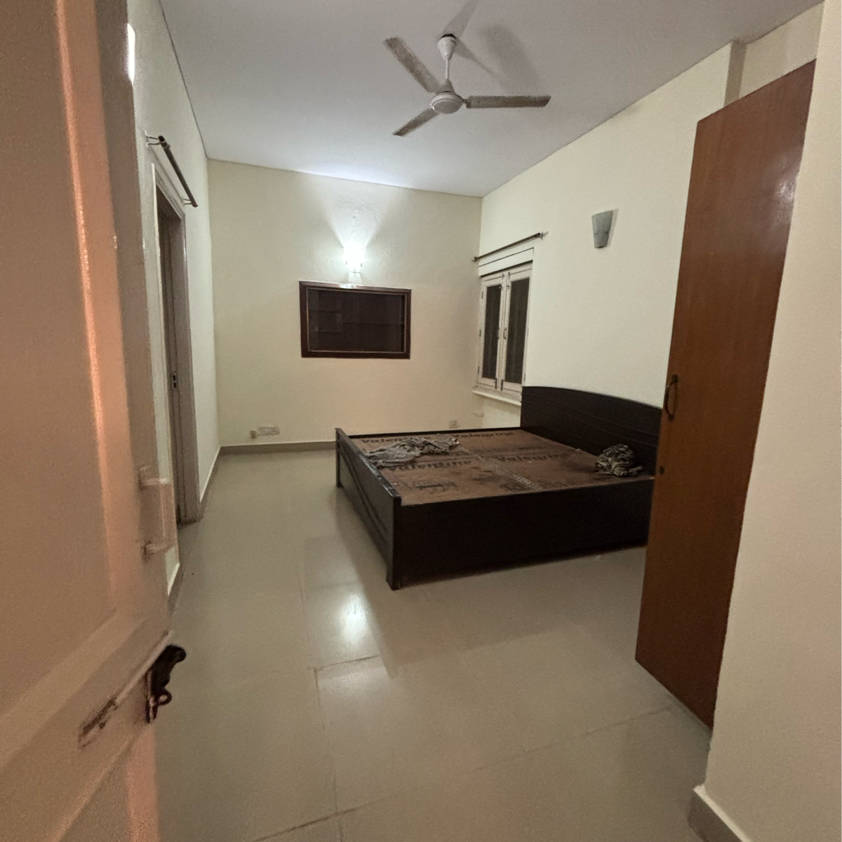 2 BHK + Pooja Room Builder Floor For Rent in Saket